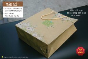 Túi được làm từ giấy kraft, dễ phân hủy trong môi trường tự nhiên