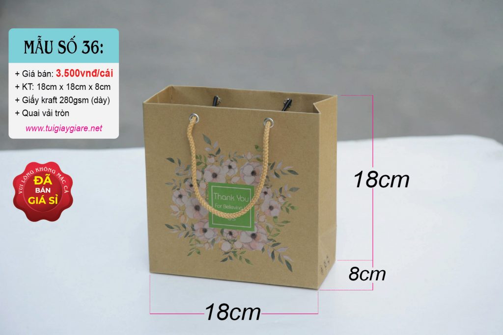 Túi giấy kraft nâu, được làm từ chất liệu thân thiện với môi trường