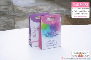 Cosmetic paper bags