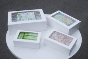 Hộp 11: Hộp giấy đựng bánh
